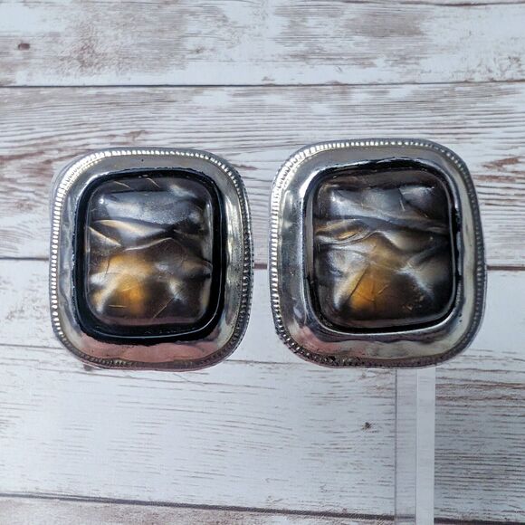 Vintage Clip On Earrings - Brown Caramel Tones 1 & 3/8" - Fair Condition - Picture 1 of 10